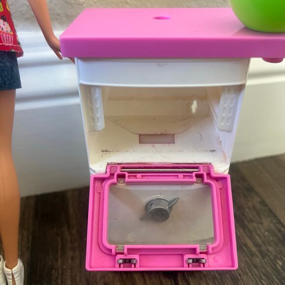 Barbie Careers Playset Blonde Bakery Chef Doll with Oven and Rising Deserts - Picture 7 of 8